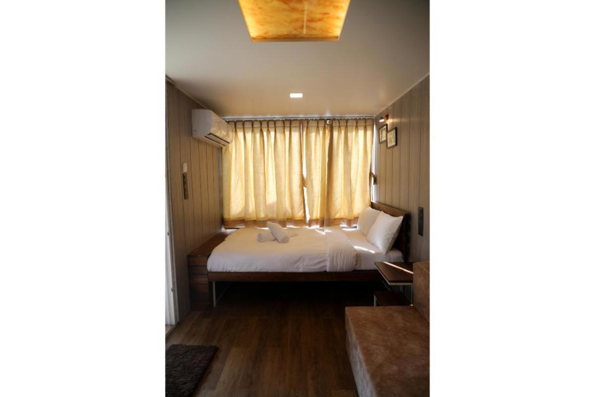 Out Of Box Living Kashid,Murud Exterior foto